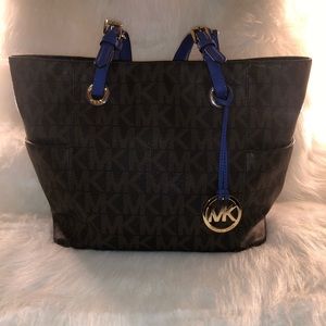Micheal Kors Tote Purse (limited edition)